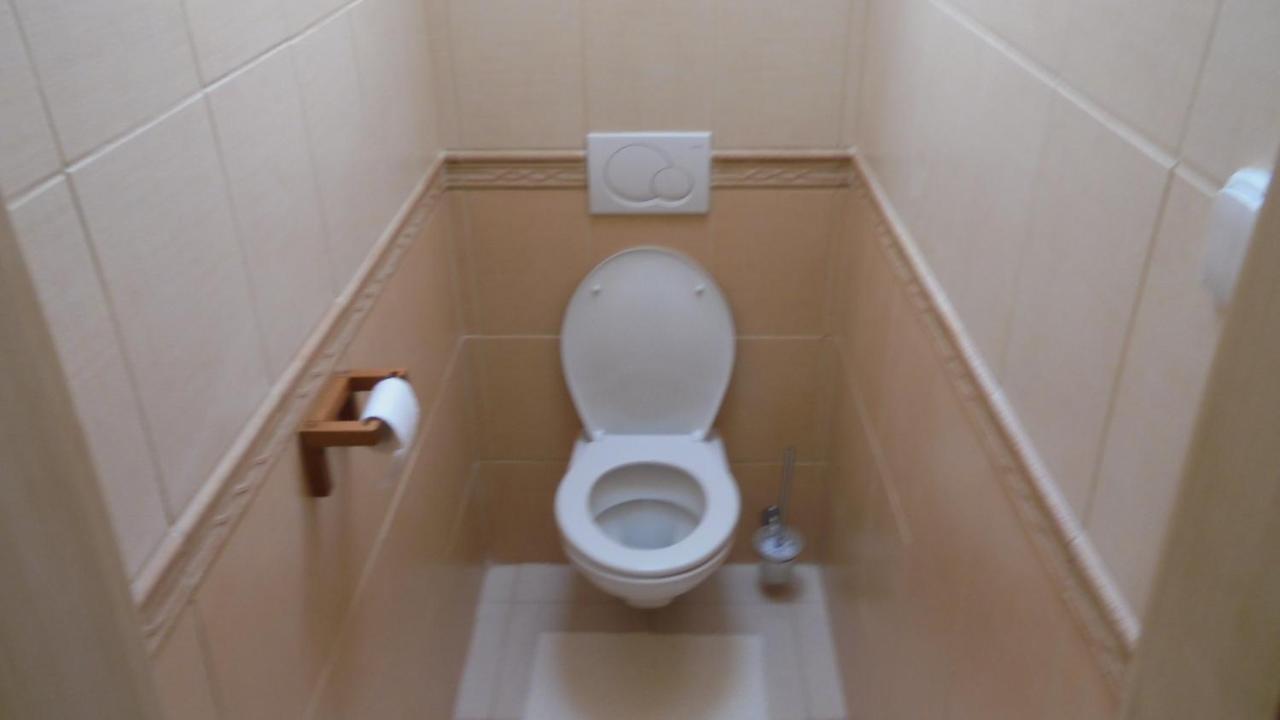 Apartman Aya ヤノフ・ナト・ニソウ エクステリア 写真