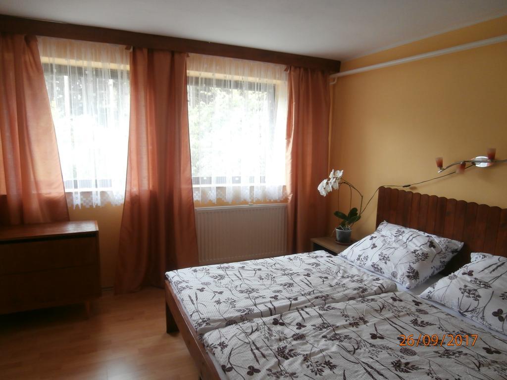 Apartman Aya ヤノフ・ナト・ニソウ エクステリア 写真
